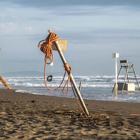 Liberius A Soli 100M Dal Mare Marina di Castagneto Carducci Eksteriør bilde